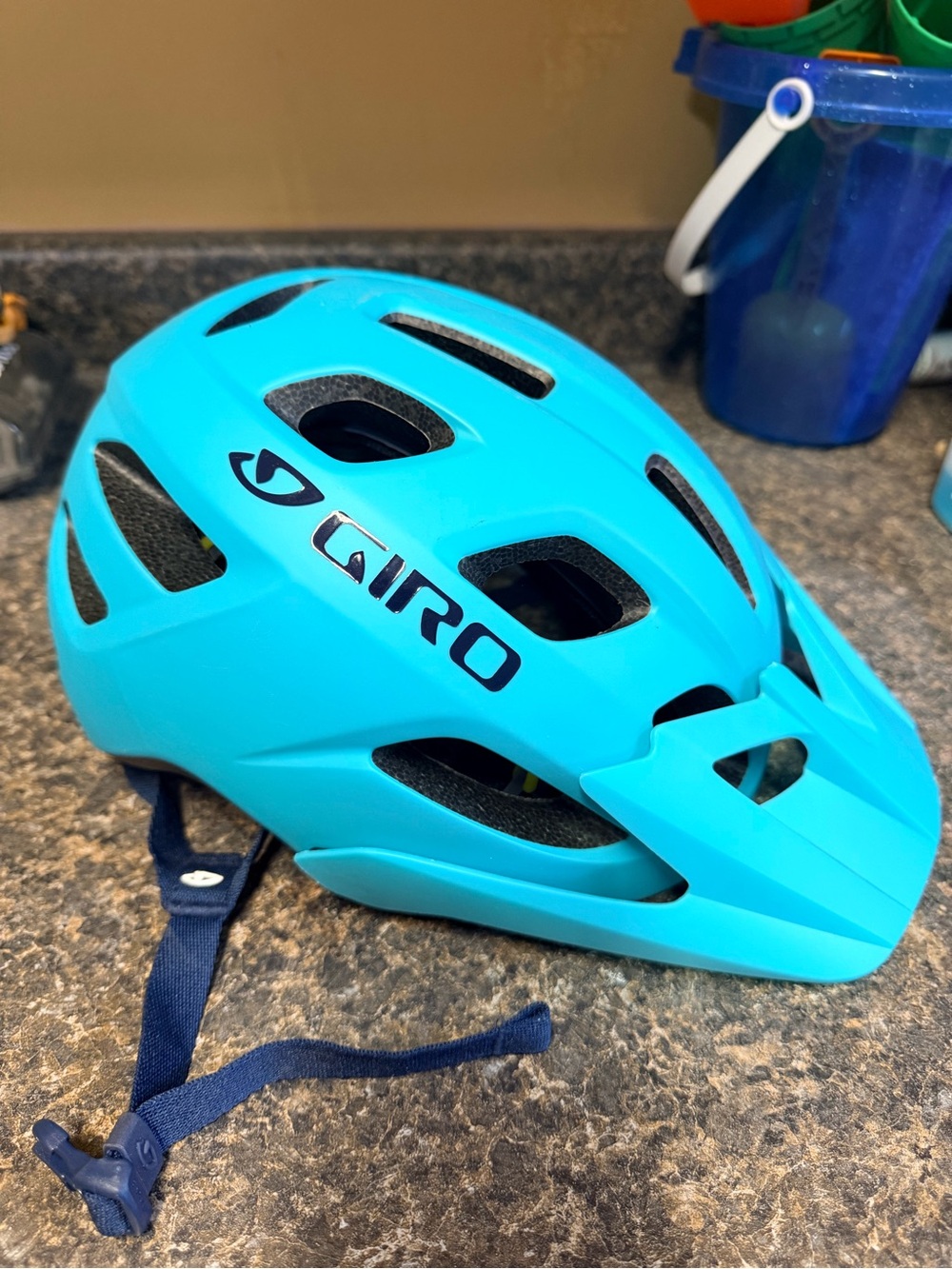 Giro Tremor Unisex Universal Youth Bicycle Helmet 50cm-57cm